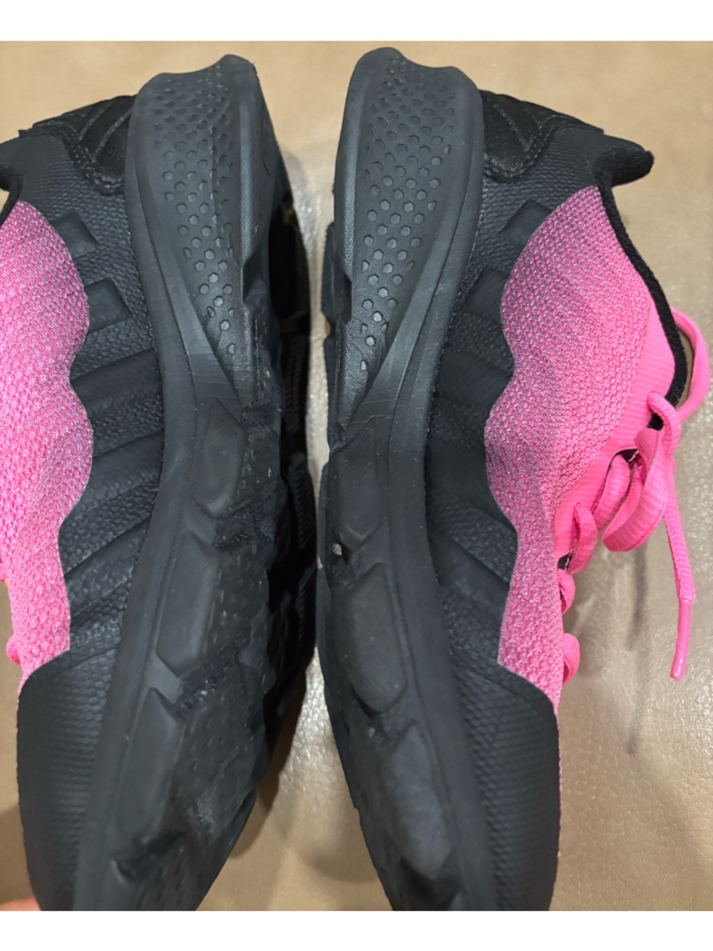 Fila Women's Hot Pink bold statement Memory Maranello running Sneakers - Picture 4 of 8